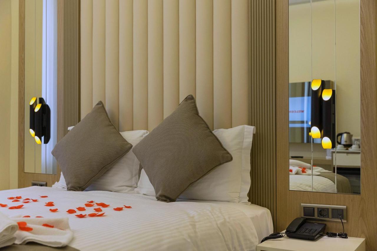 Brako Hotel Istanbul Exterior foto